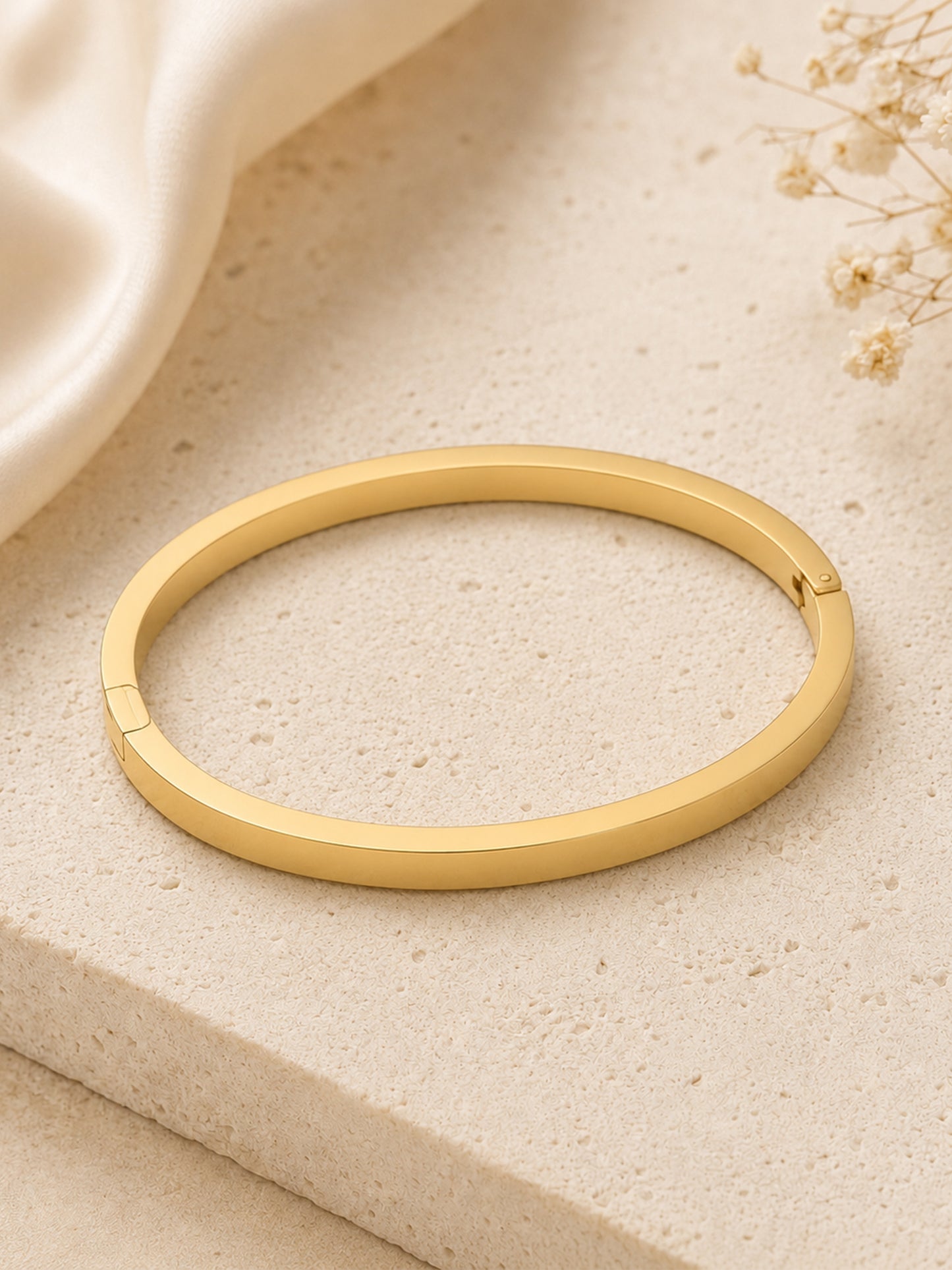 Armreif „Pure“ – Minimalistischer Edelstahl-Bangle