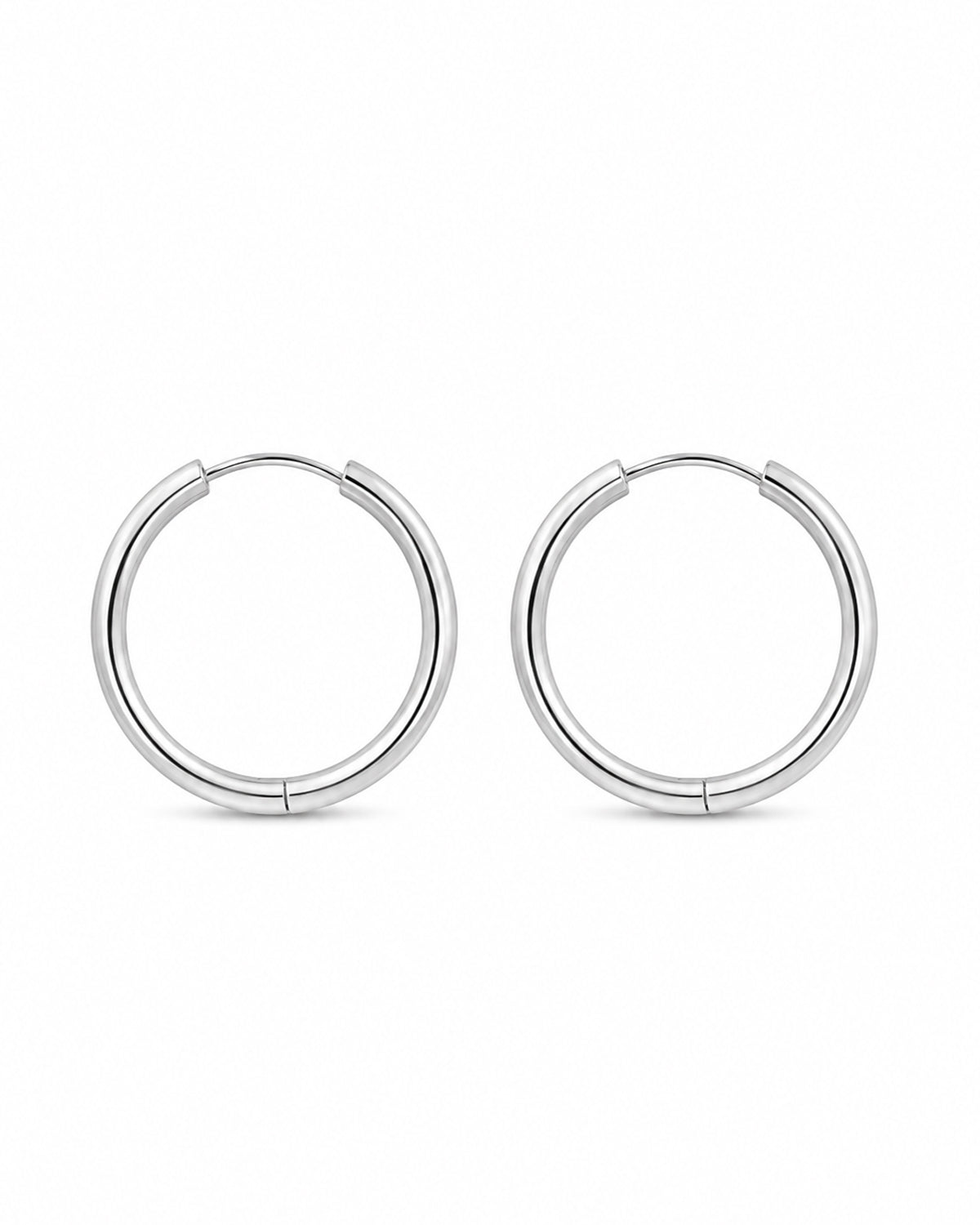 Creolen „Feinglanz“ – klassisch rund, 23 mm, clean