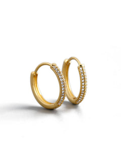 Creolen „Glitzerrand“ – zartes Zirkonia-Pavé, elegant – Gold