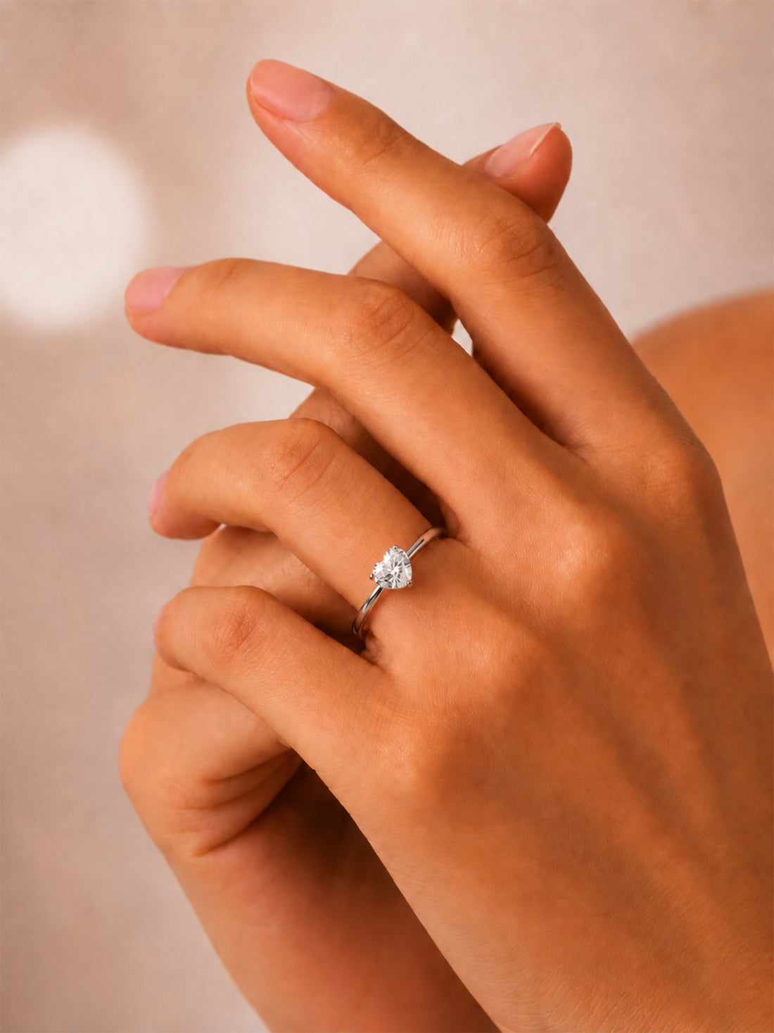 Moissanit-Solitärring „Herzlicht“ (1 ct) – Herzschliff