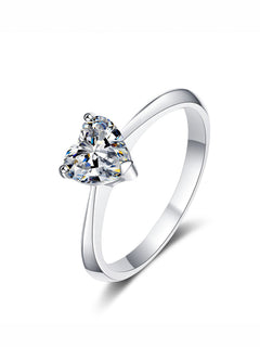 Moissanit-Solitärring „Herzlicht“ (1 ct) – Herzschliff – Silber