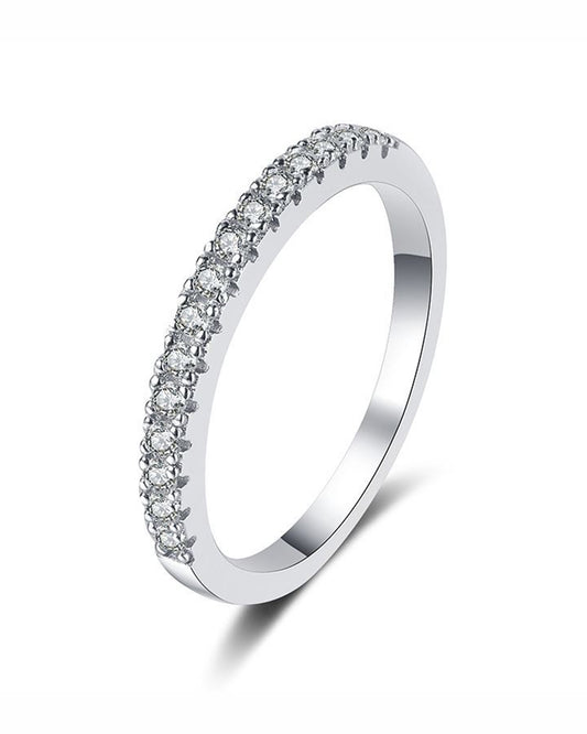 Ring „Lichtkranz“ – zarter Pavé-Halbkranz, fein funkelnd – Silber
