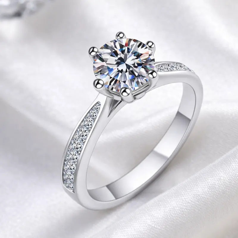 Solitär-Ring „Sol01“ – 6-Krappen, Pavé-Schiene – Silber