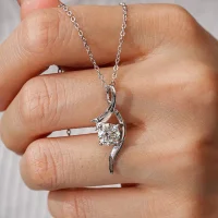 Moissanit Halskette Swing – Eleganz in Bewegung Silber