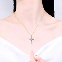 Moissanit-Anhänger Kreuz 1,2ct