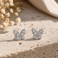 Ohrstecker „Flügelkuss“ –...