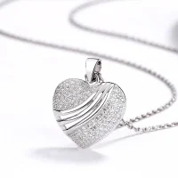 Kette „Herzfunken“ – Herzanhänger...