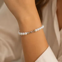 Perlenarmband „Aurora 8“ – 8 mm Perlen, klassisch & zeitlos